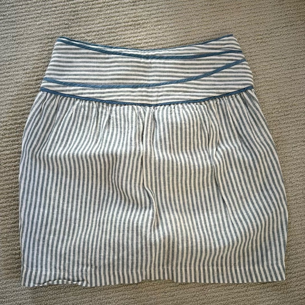 Stripped skirt